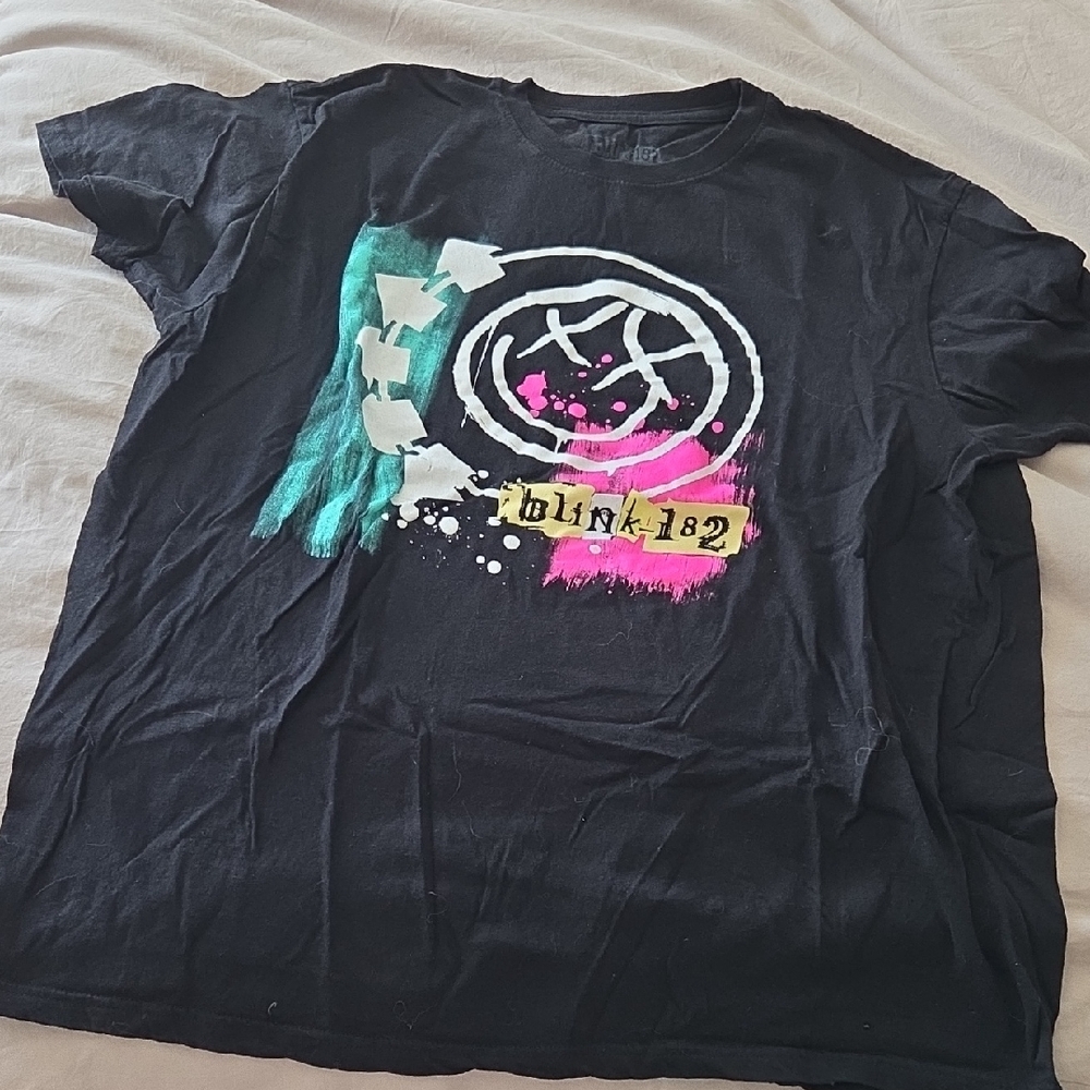 *4/$15 Deal* Blink-182 Black and Pink Short Sleeve Tee
